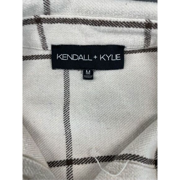 Kendall and Kylie‎ Plaid Shacket Womens M Ivory Brown Long Sleeve Button Front - Picture 2 of 7